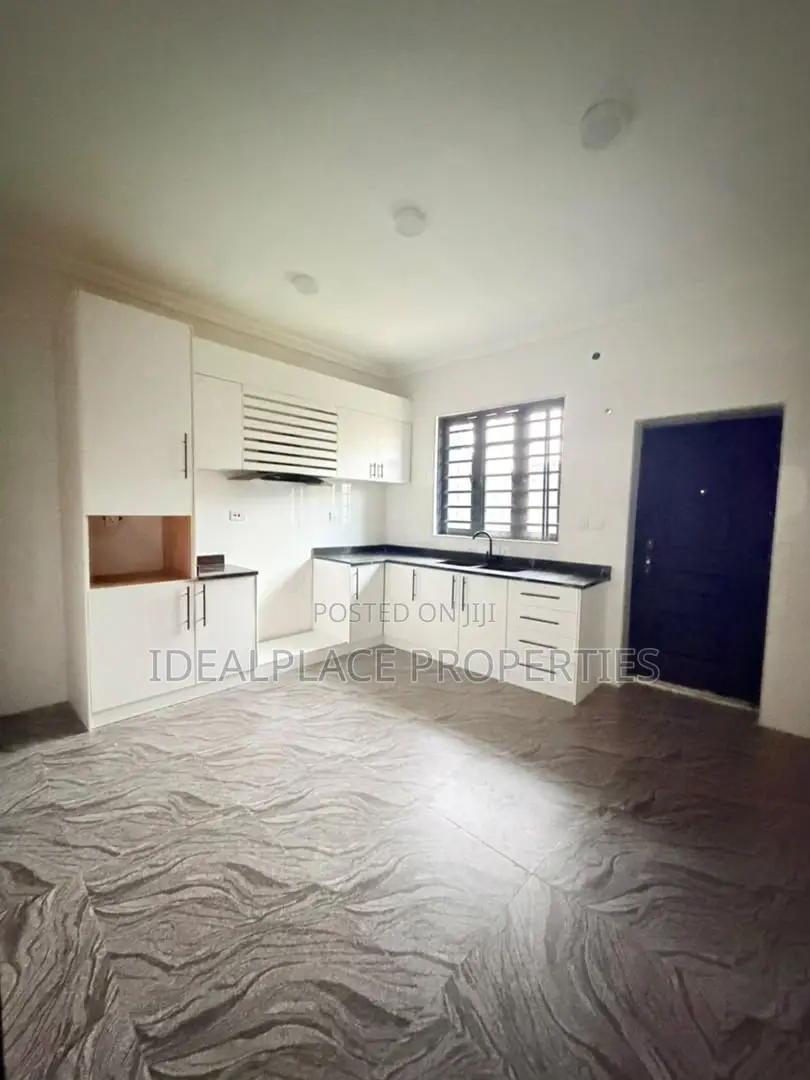 4bdrm Duplex in Ogba GRA for sale in Ogba GRA