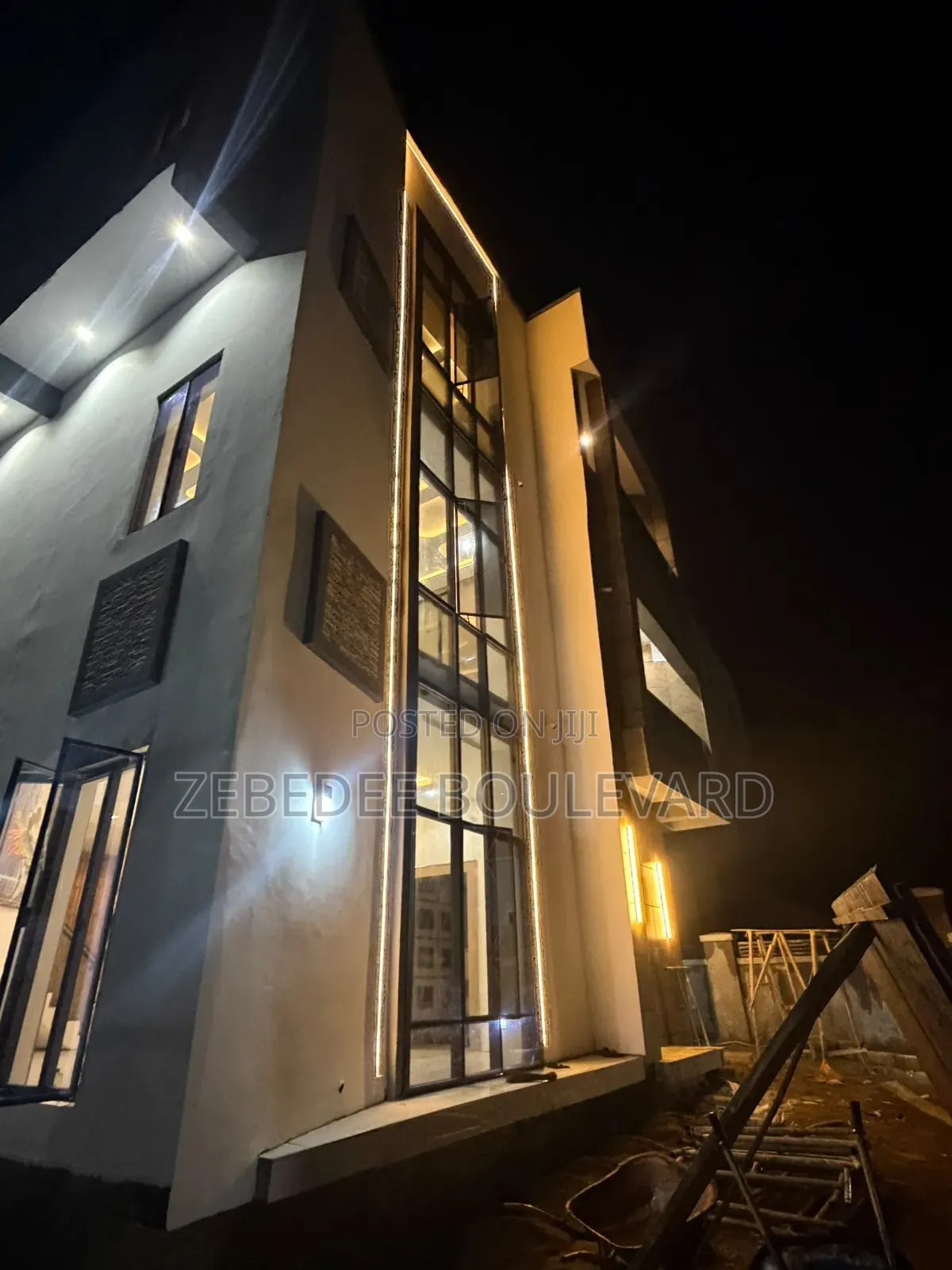 5bdrm Duplex in Asokoro for sale in Asokoro