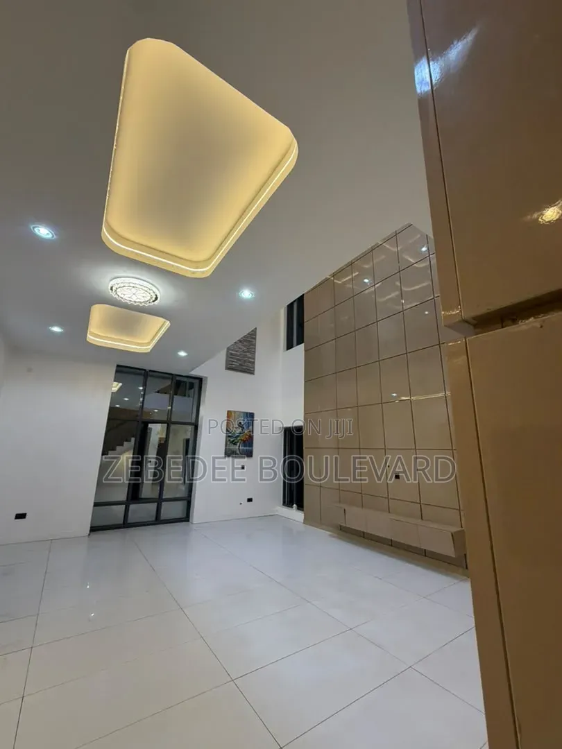 5bdrm Duplex in Asokoro for sale in Asokoro