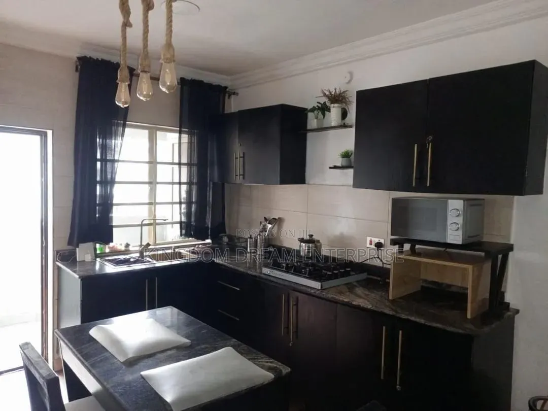 Furnished 3bdrm Apartment in Tpdc Estate Lekki for rent in Lekki Expressway