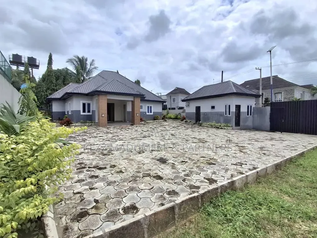 3bdrm Bungalow in New Gra Port, Diobu Mile 2 for rent in Diobu Mile 2