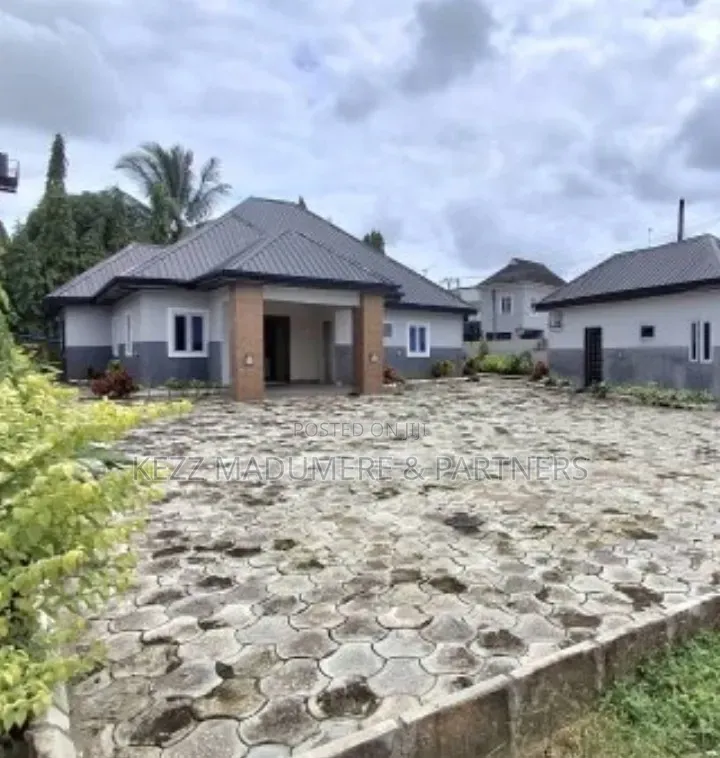 3bdrm Bungalow in New Gra Port, Diobu Mile 2 for rent in Diobu Mile 2