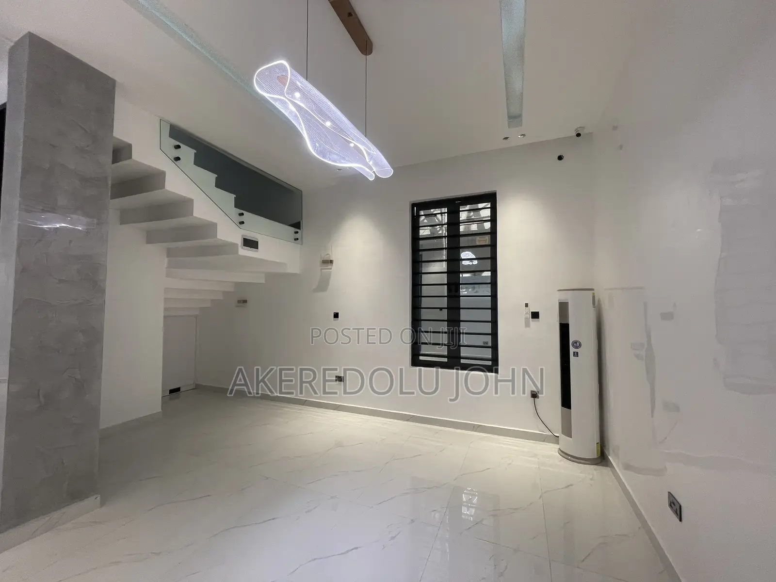 5bdrm Duplex in Apo Resettlement for sale in Apo Resettlement