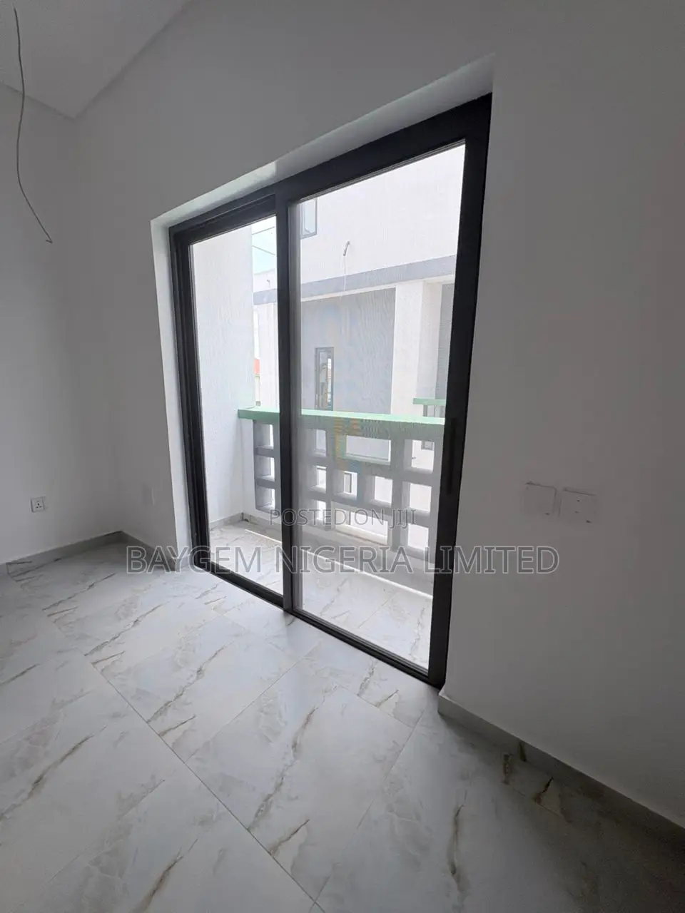 4bdrm Duplex in Lekki Phase 1 for sale in Lekki Phase 1