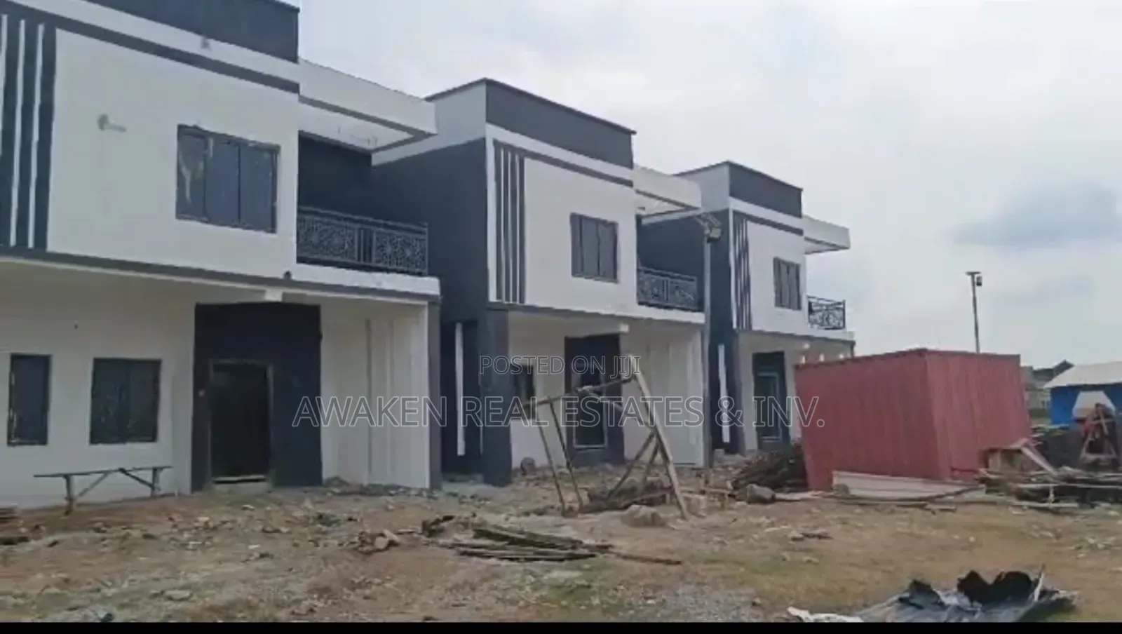 4bdrm Townhouse/Terrace in Lugbe District for sale in Lugbe District