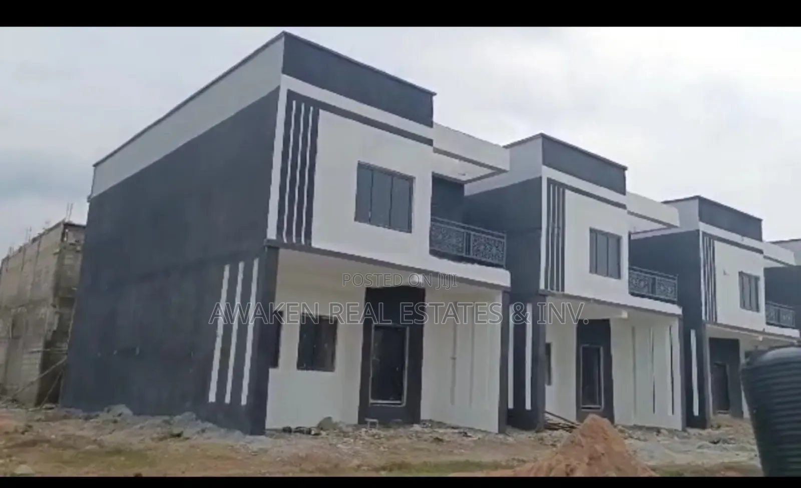 4bdrm Townhouse/Terrace in Lugbe District for sale in Lugbe District