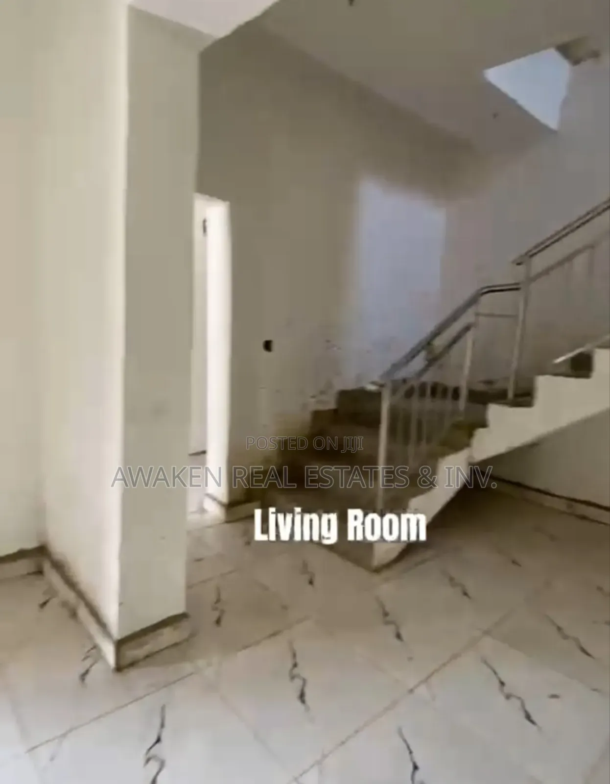 5bdrm Duplex in Karsana for sale in Karsana