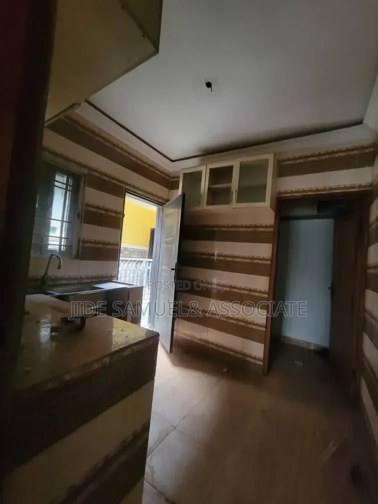 Furnished 2bdrm Bungalow in Ayobo for sale in Ayobo