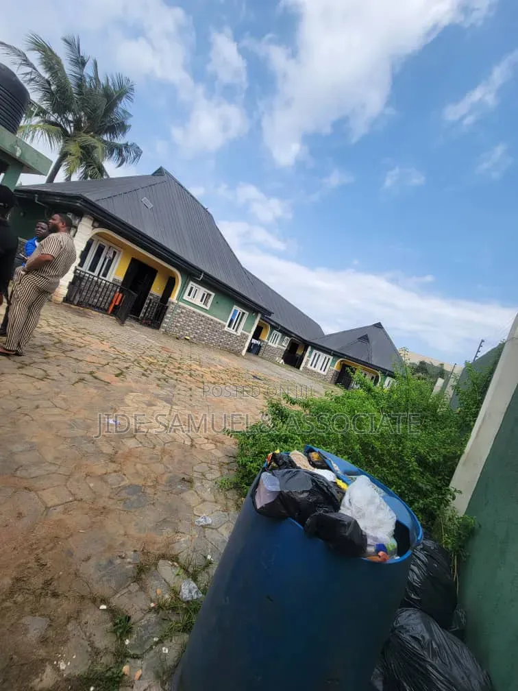 Furnished 2bdrm Bungalow in Ayobo for sale in Ayobo