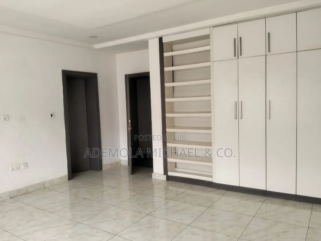 4bdrm Duplex in Asba & Dantata for sale in Kado