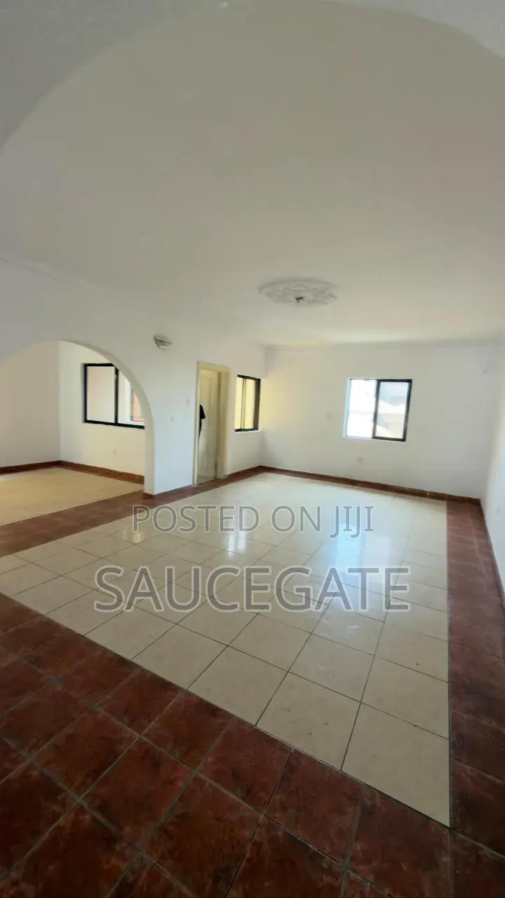 4bdrm Block of Flats in Lekki Phase for rent in Lekki Phase 1