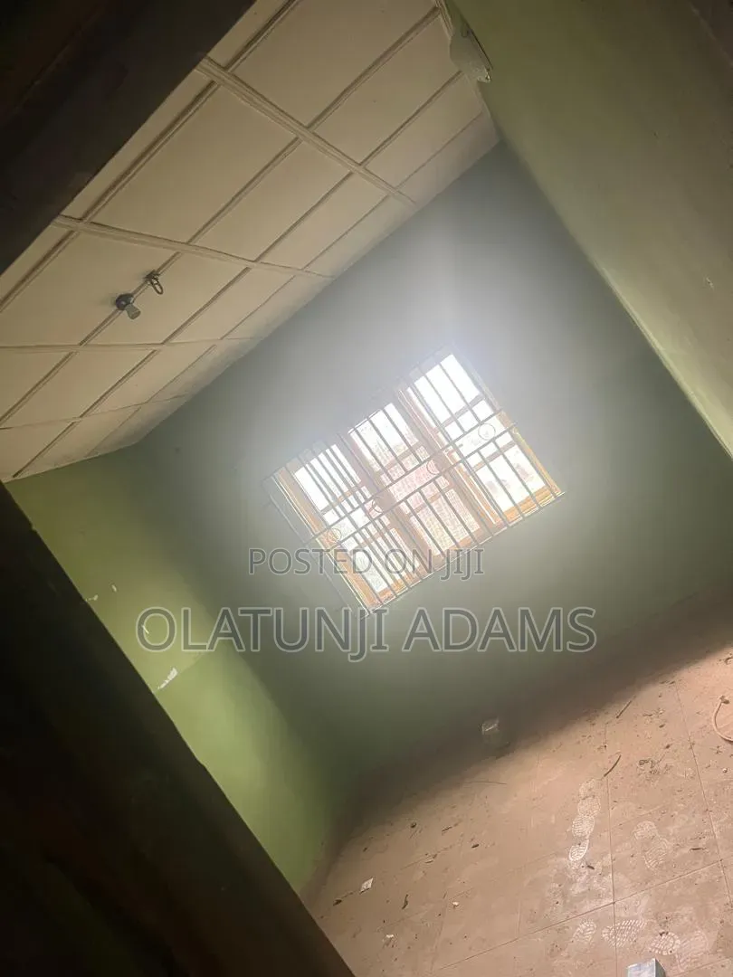 5bdrm Bungalow in Ilupeju Ofatedo, Osogbo for sale in Osogbo