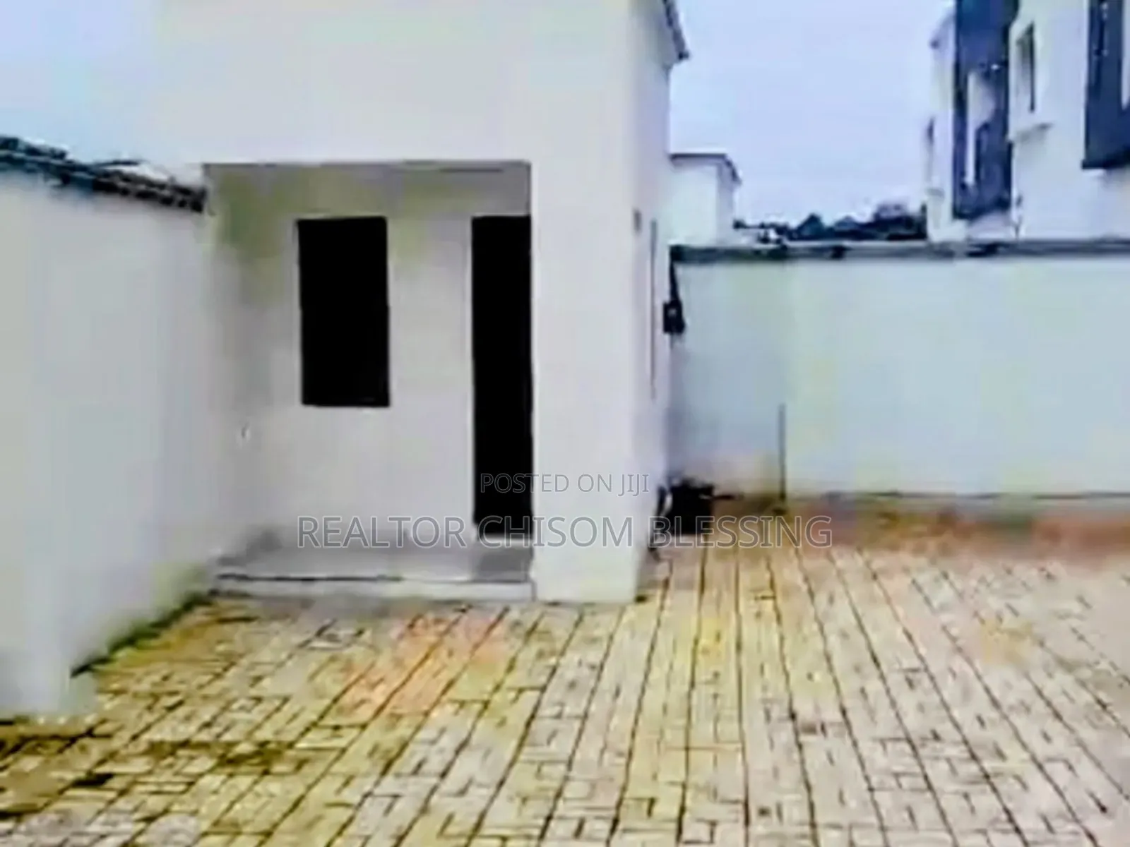 4bdrm Duplex in Ehimmiri Housing, Umuahia for sale in Umuahia