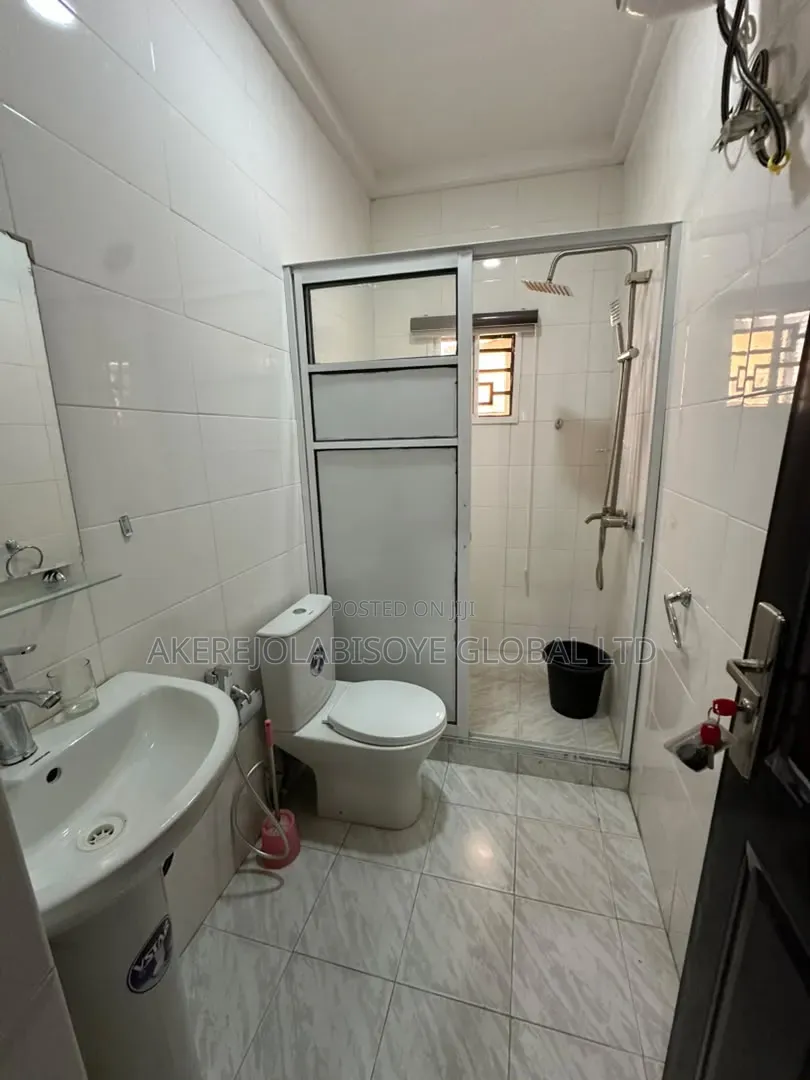 Furnished 3bdrm Apartment in In An Estate Beside for rent in Life Camp