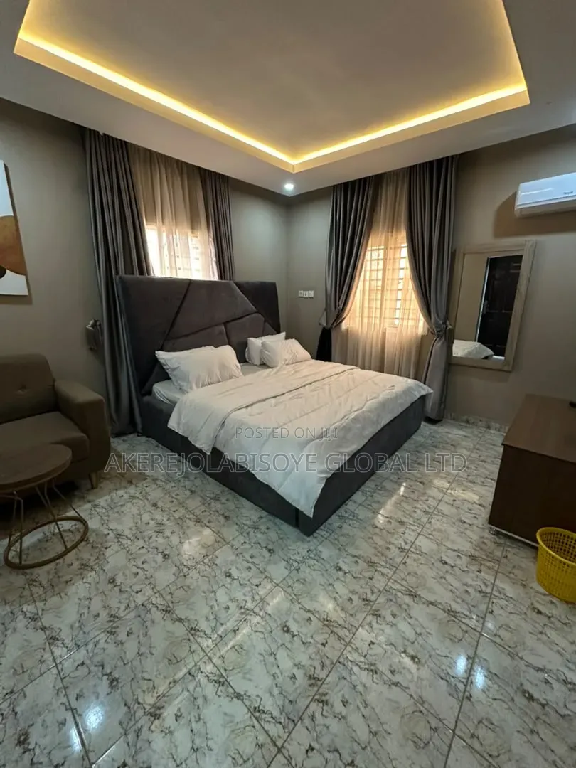 Furnished 3bdrm Apartment in In An Estate Beside for rent in Life Camp