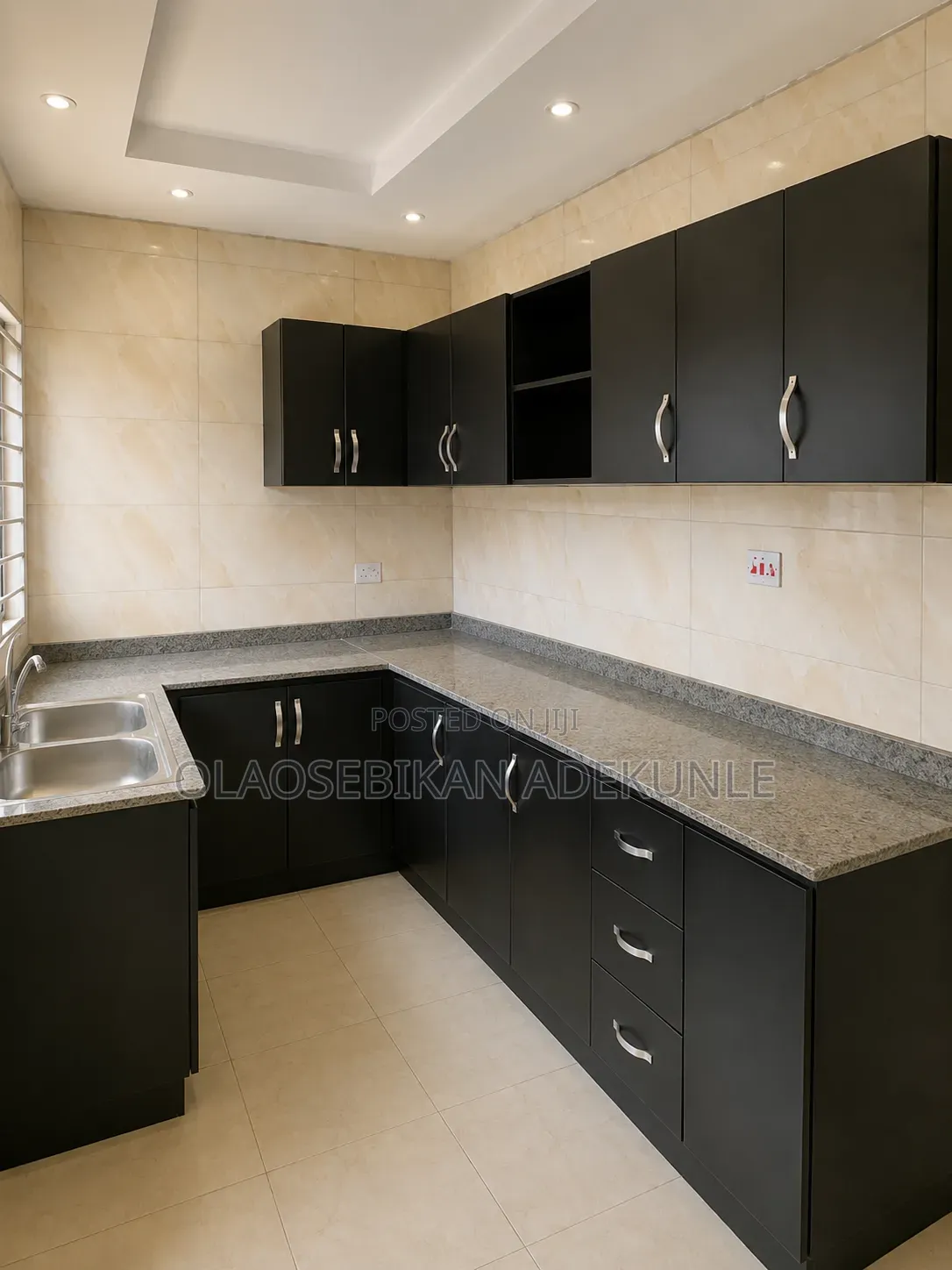 2bdrm Block of Flats in Akala Express Estate for rent in Akala Express