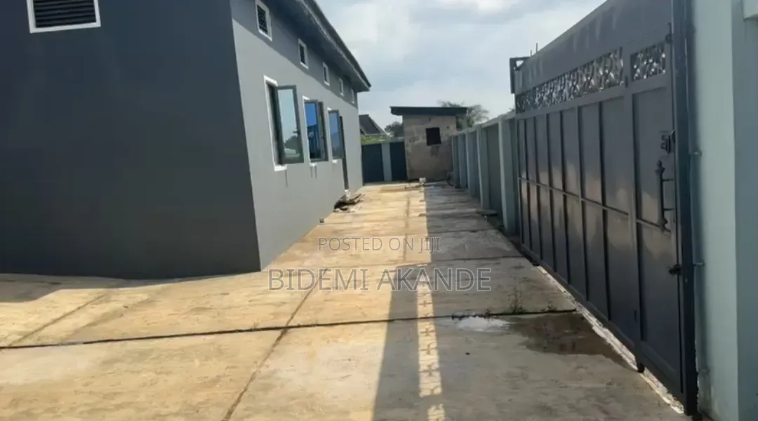 Prime Mixed-Use Commercial Property for Sale in Mowe in Obafemi-Owode
