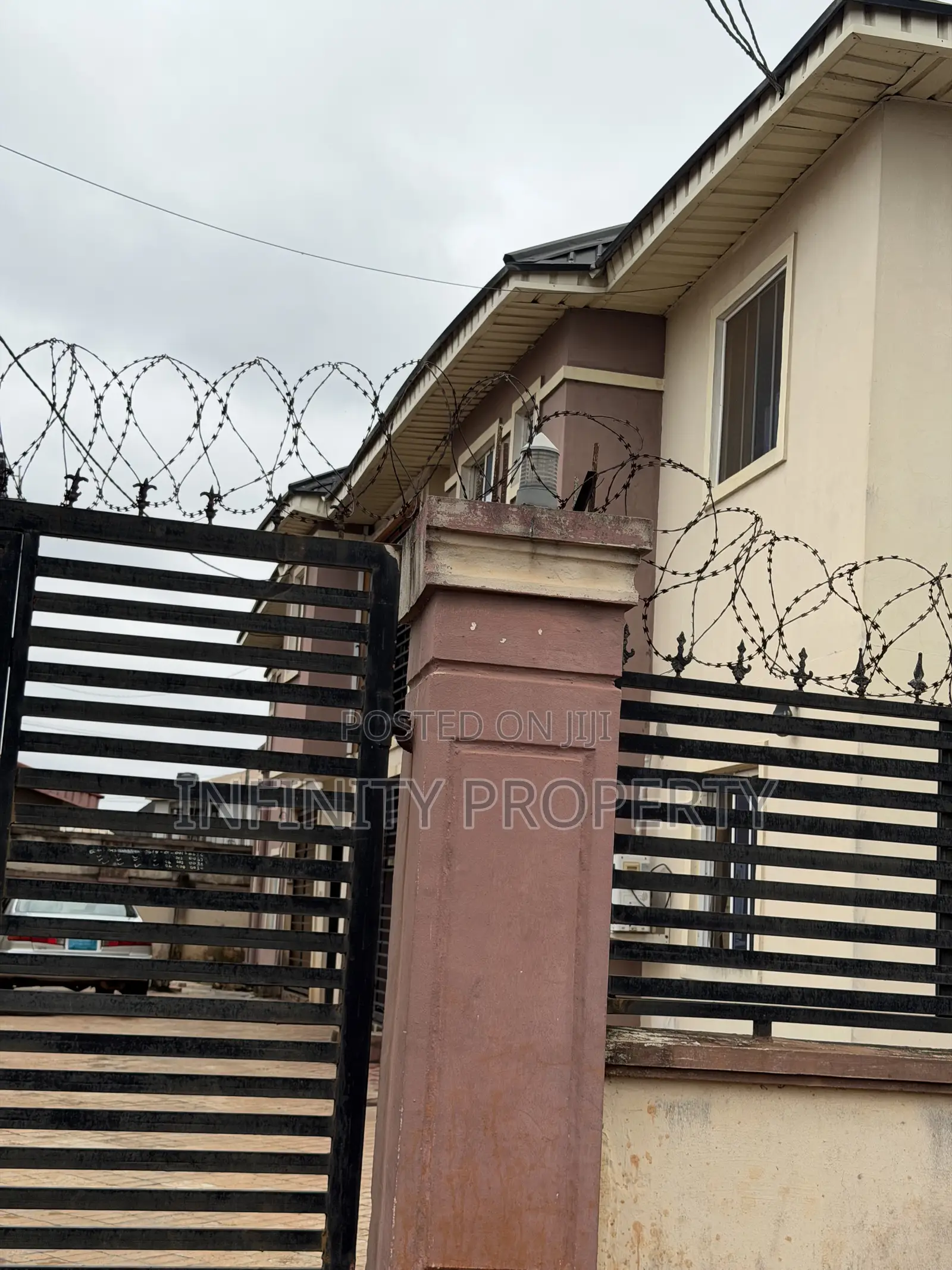 3bdrm Block of Flats in Etete, Benin City for sale in Benin City