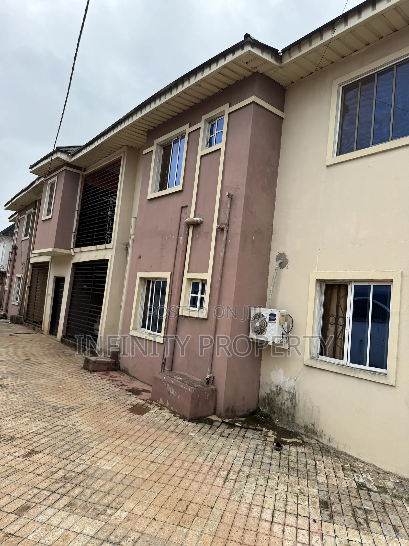 3bdrm Block of Flats in Etete, Benin City for sale in Benin City