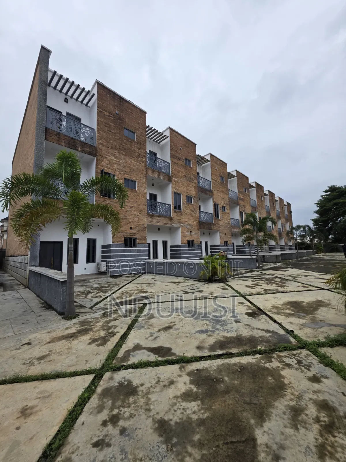 4bdrm Townhouse/Terrace in Ikeja GRA for sale in Ikeja GRA