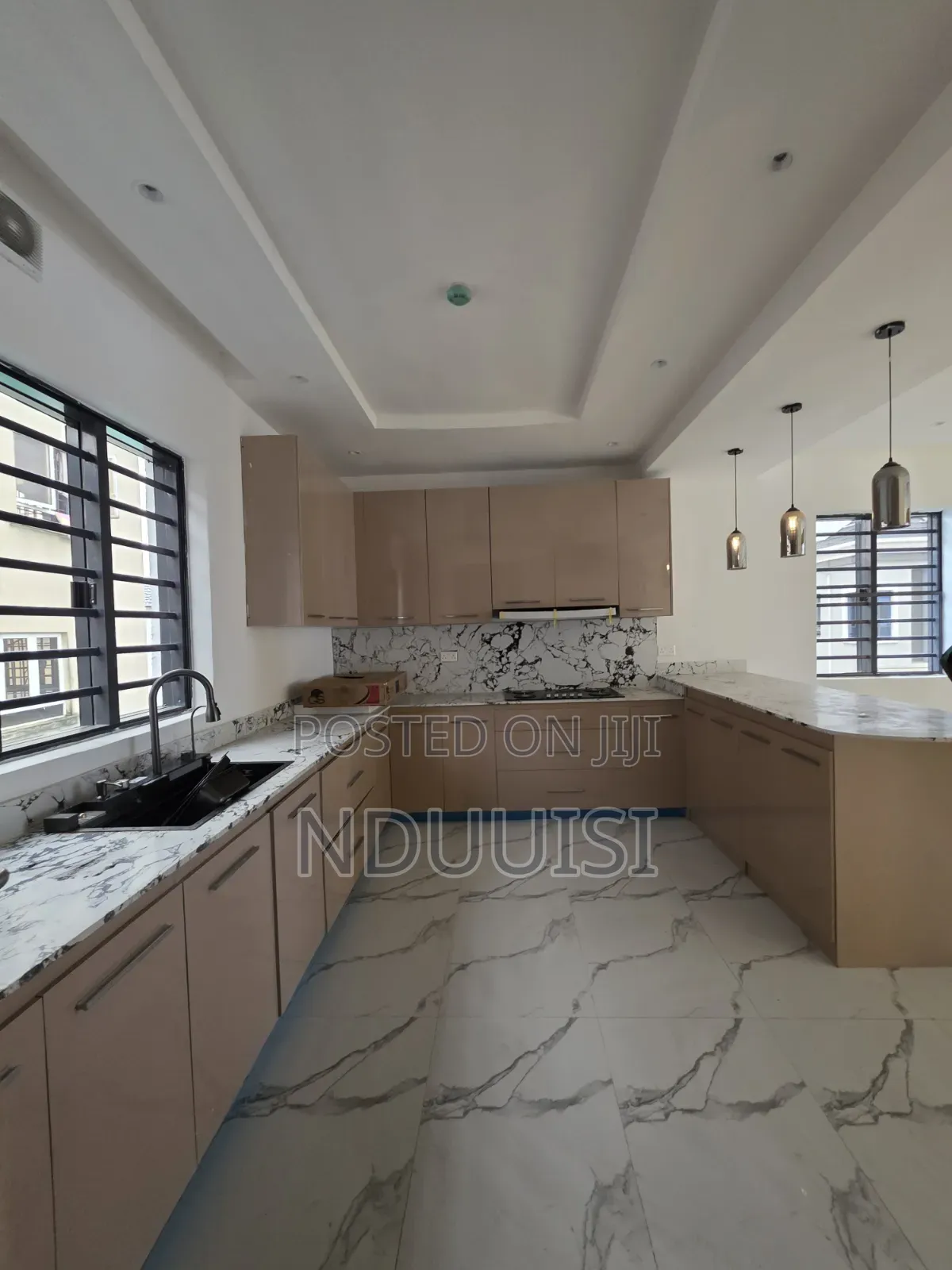 4bdrm Maisonette in Ikeja GRA for sale in Ikeja GRA