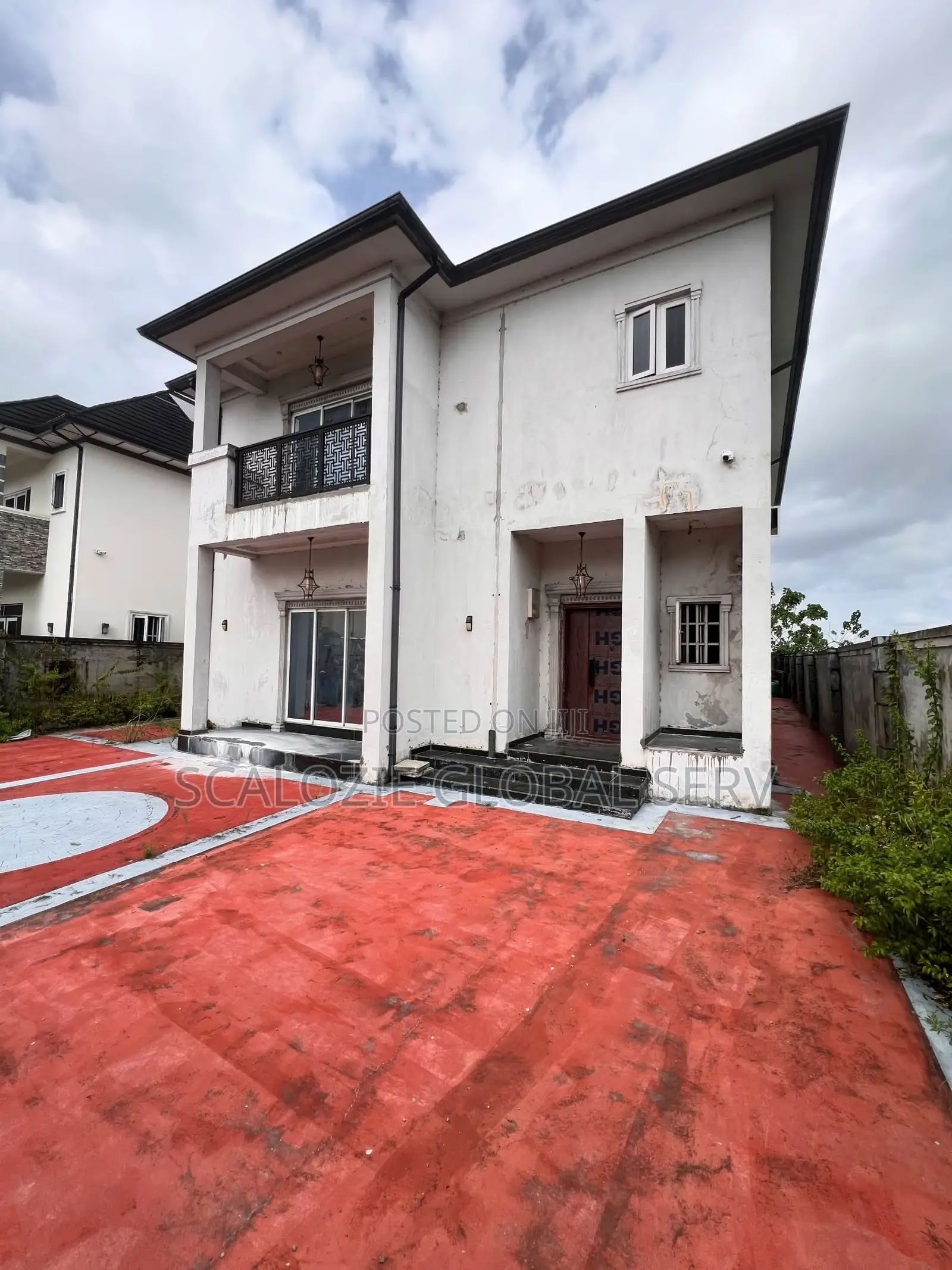 4bdrm Duplex in Golf Estate Peter for sale in Port-Harcourt