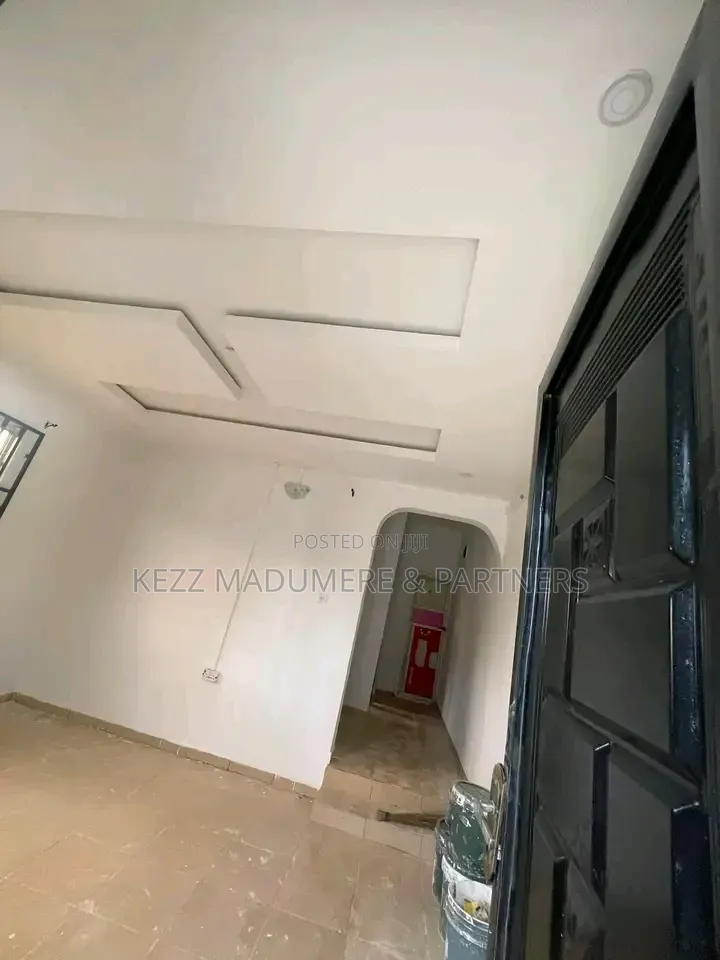 1bdrm Block of Flats in Shell Cooperative for rent in Eneka