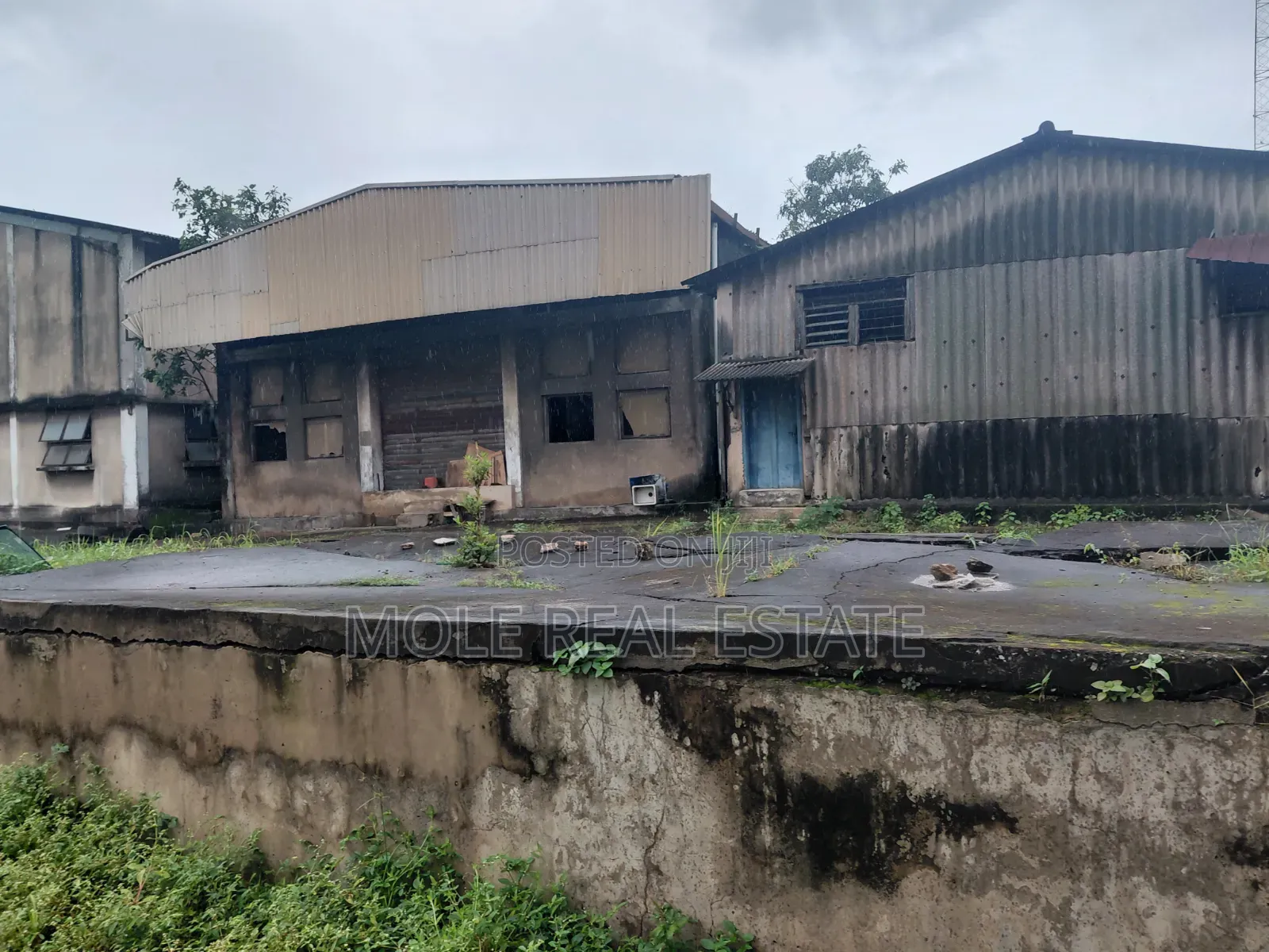 3 Acers (18 Plots) Fenced and Gated Off Eric More Surulere Lagos in Eric Moore