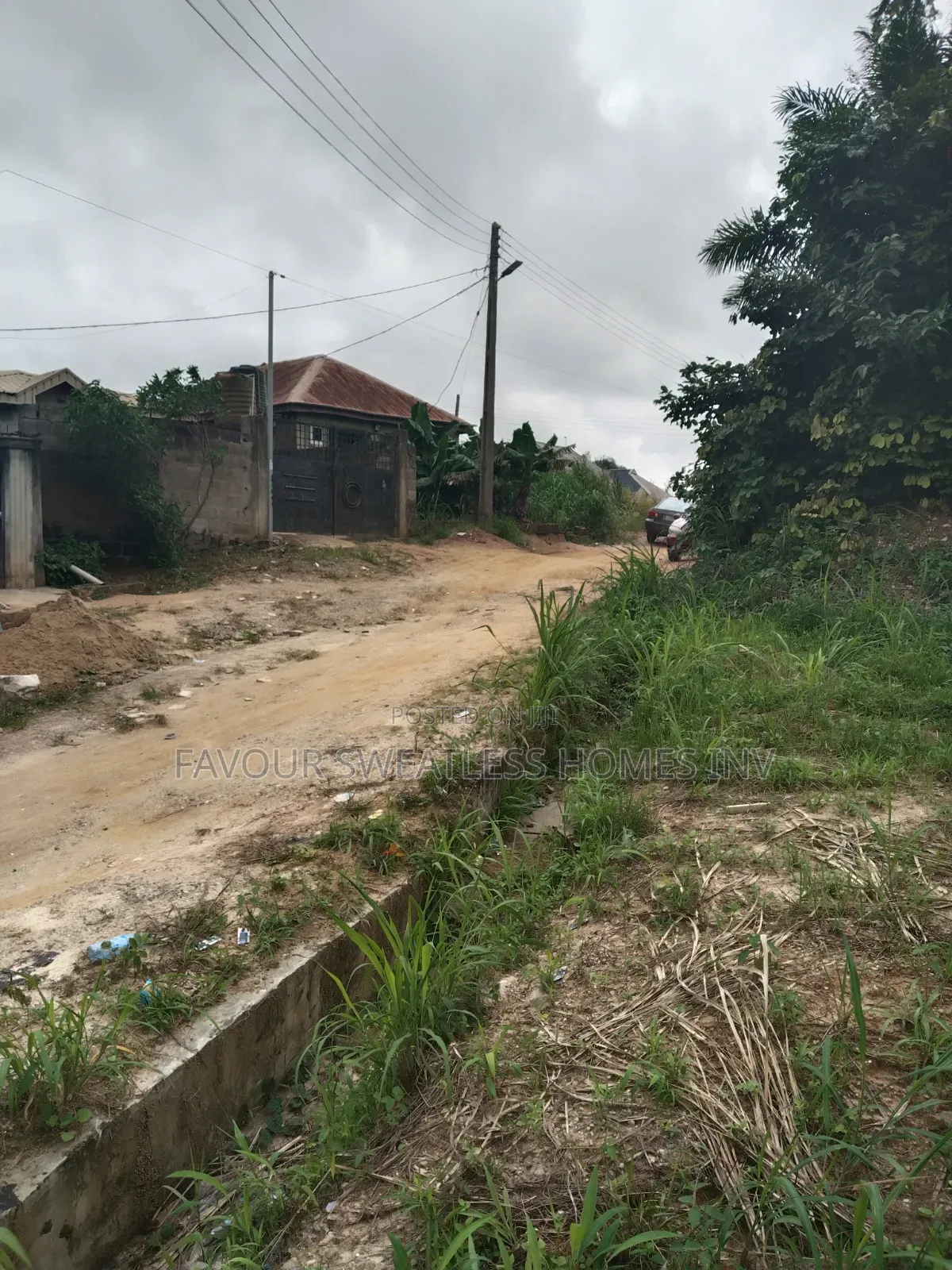 Lovely Half Plot of Land at Magboro in Obafemi-Owode