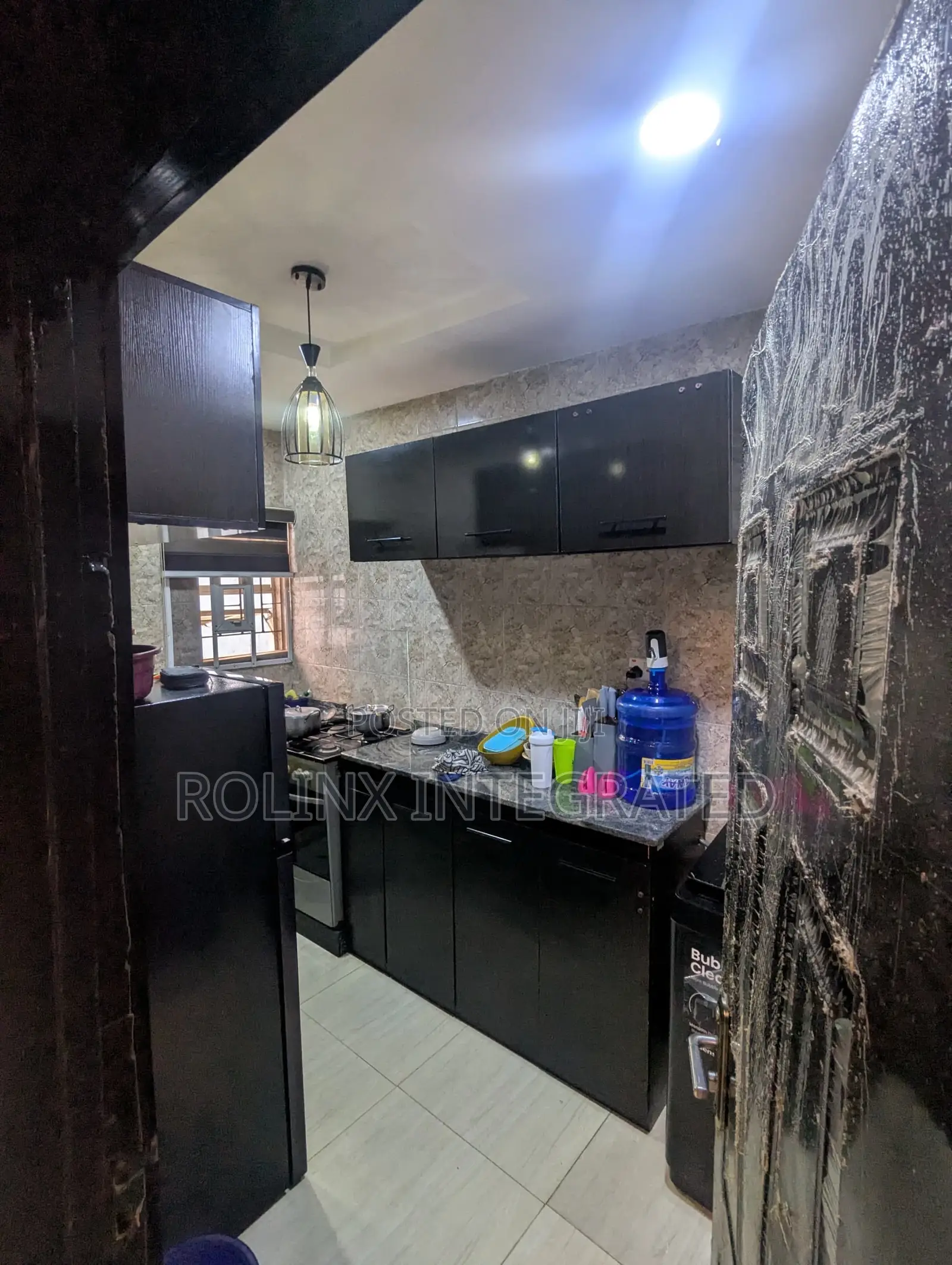 5bdrm Bungalow in Old Ife Road, Alakia for sale in Alakia