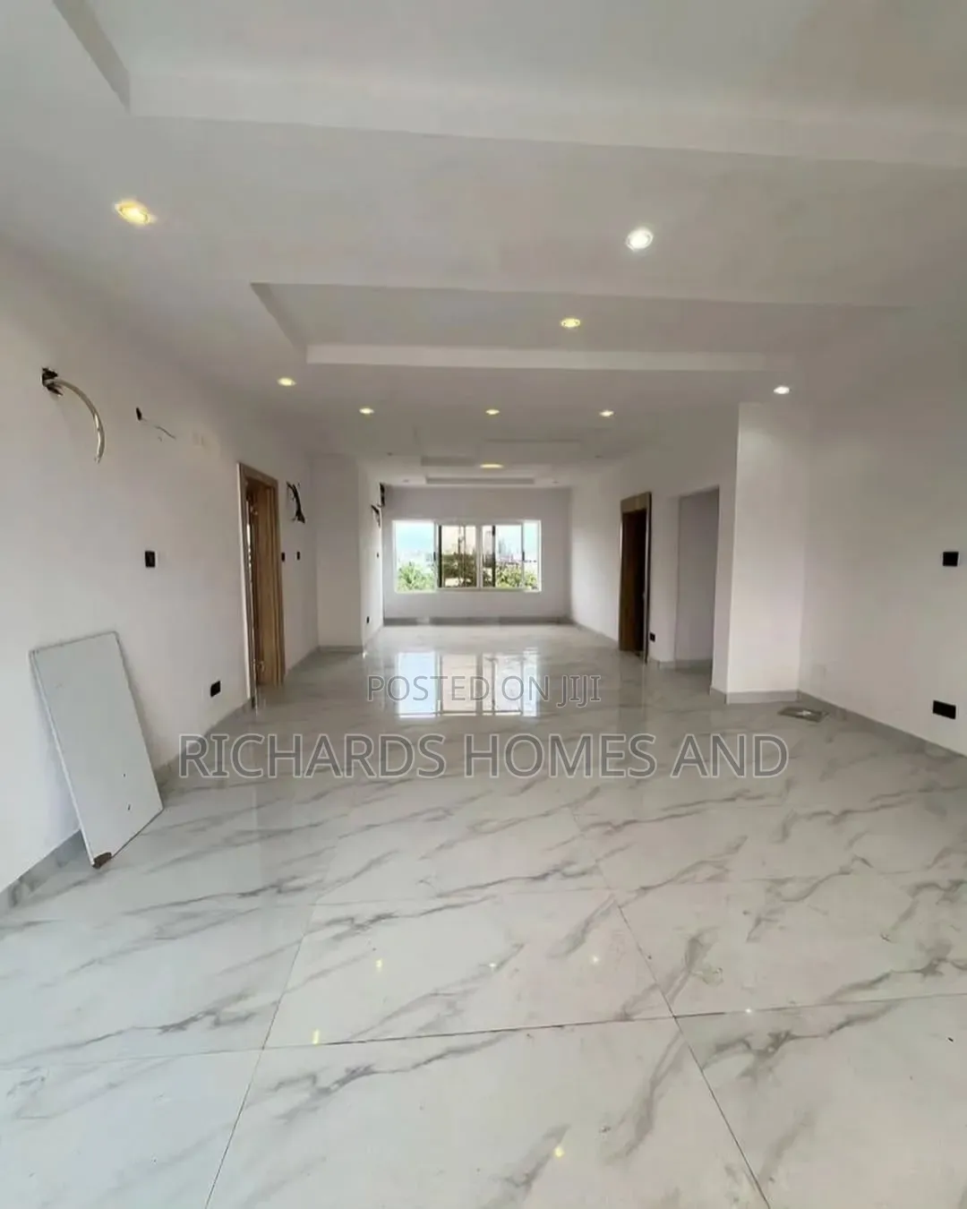 3bdrm Apartment in Old Ikoyi for rent in Old Ikoyi