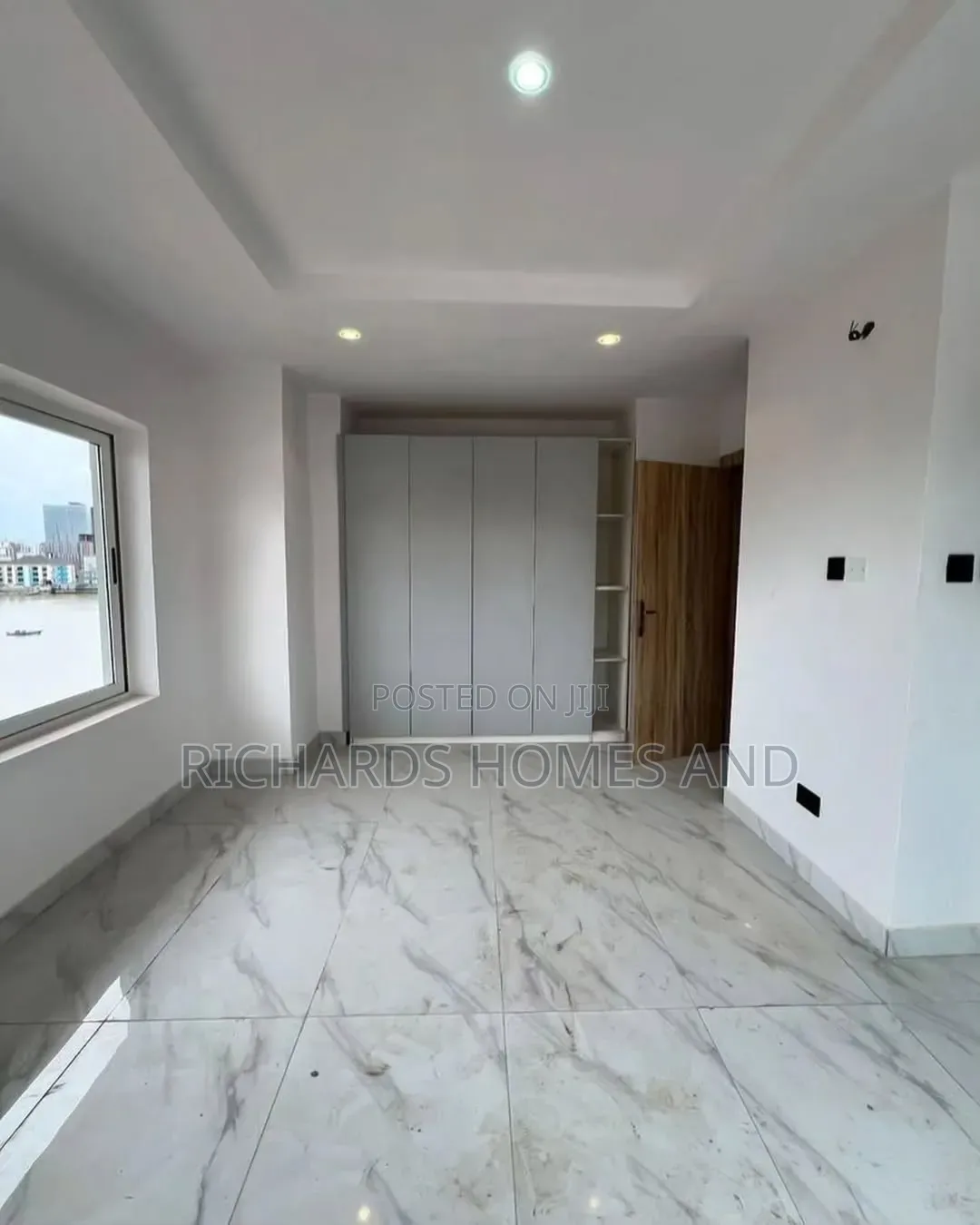 3bdrm Apartment in Old Ikoyi for rent in Old Ikoyi