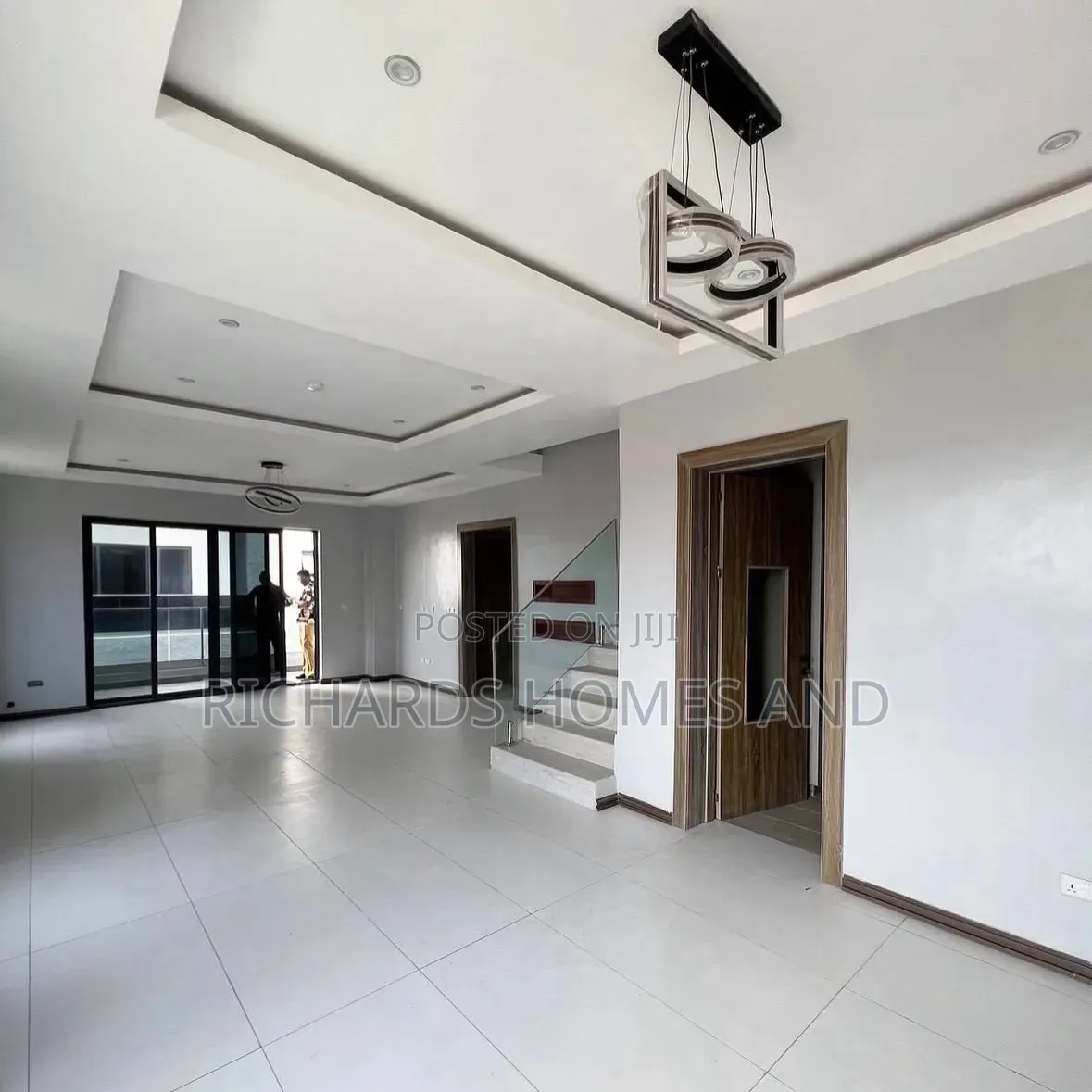 4bdrm Maisonette in Lekki Phase 1 for rent in Lekki Phase 1