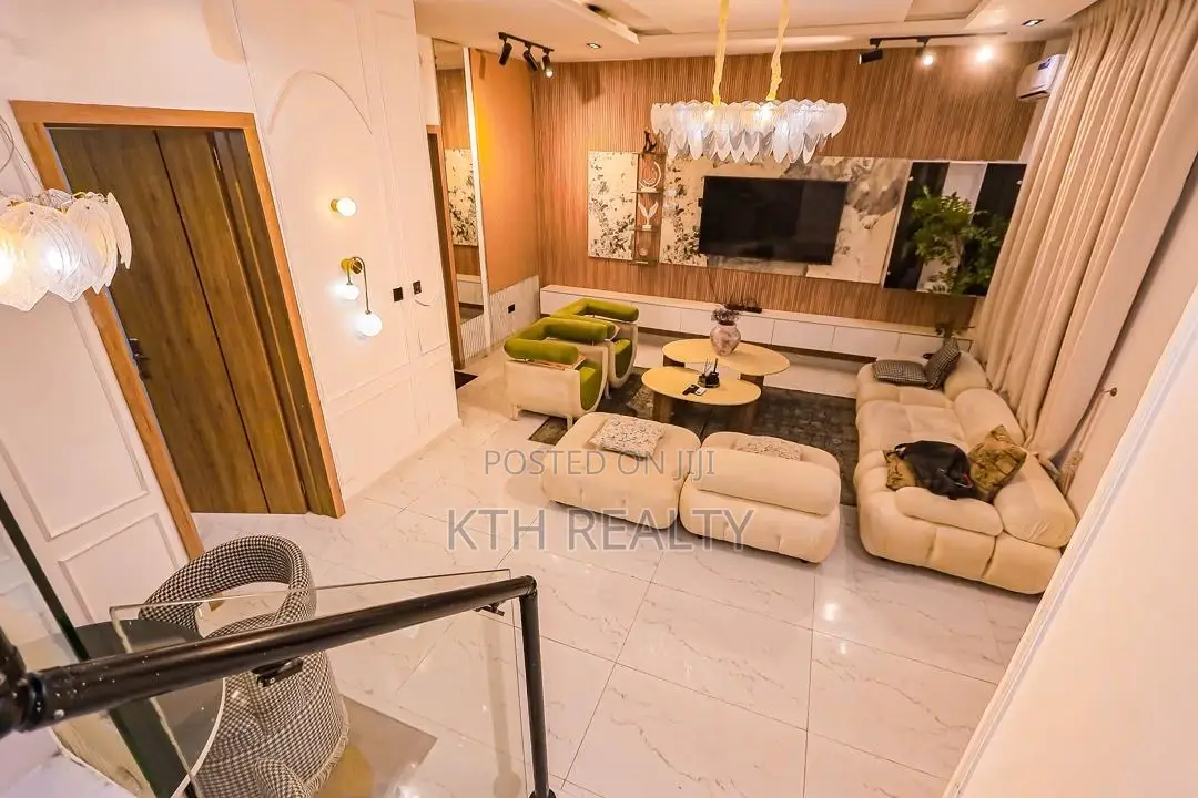 Furnished 3bdrm Duplex in Dpk District Estate, Lekki Phase 2 for sale in Lekki Phase 2