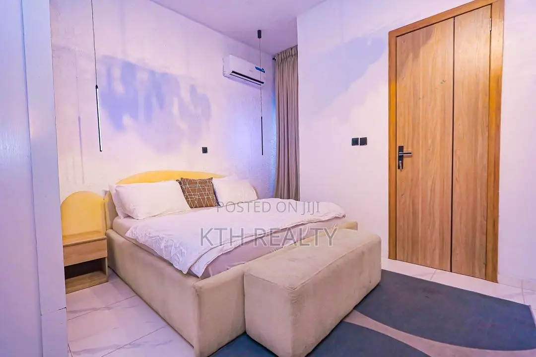 Furnished 3bdrm Duplex in Dpk District Estate, Lekki Phase 2 for sale in Lekki Phase 2