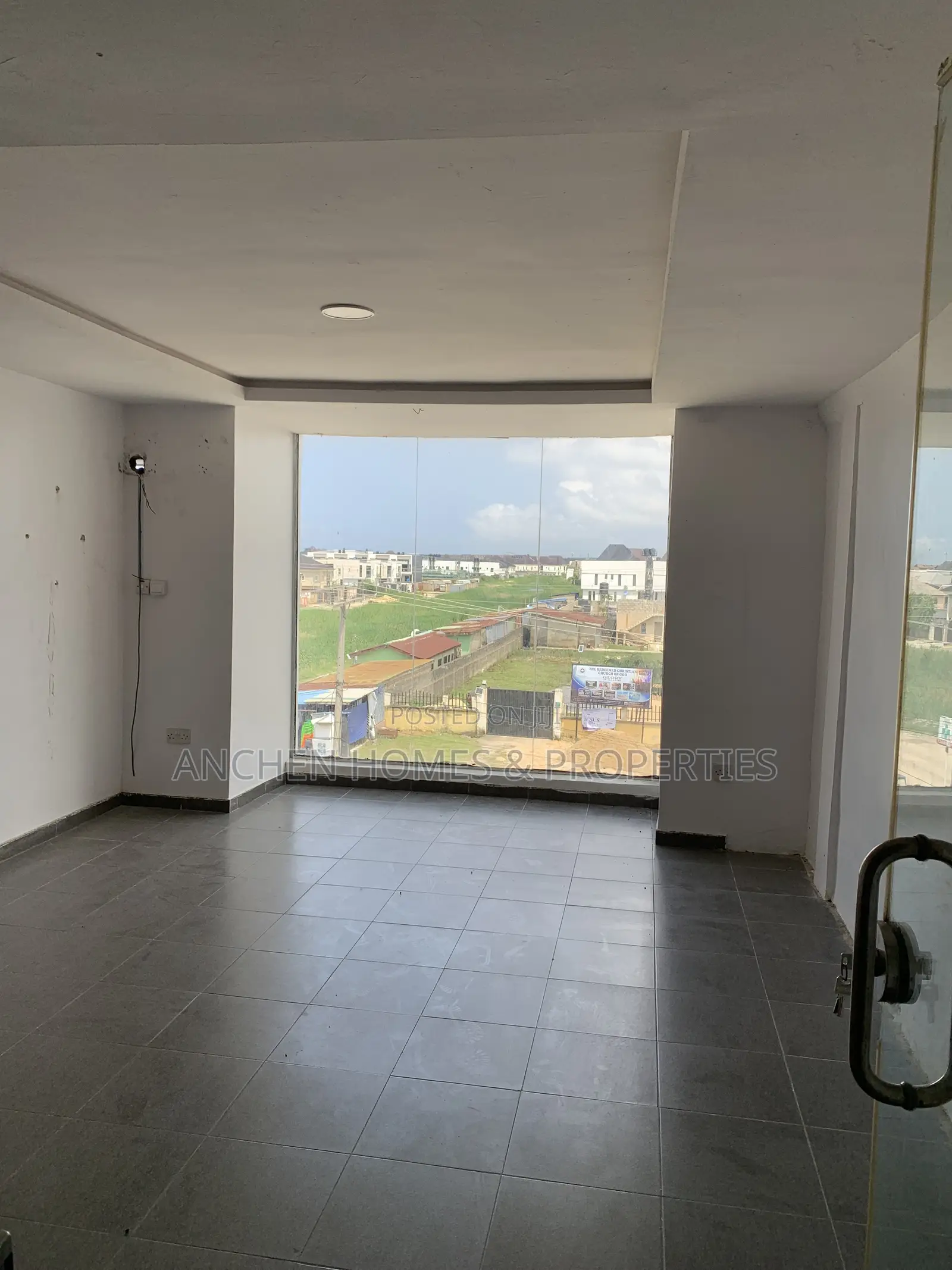 Open Space to Let in Ilaje Mobil Road(b4 Ajah Under Ridge) in Lekki