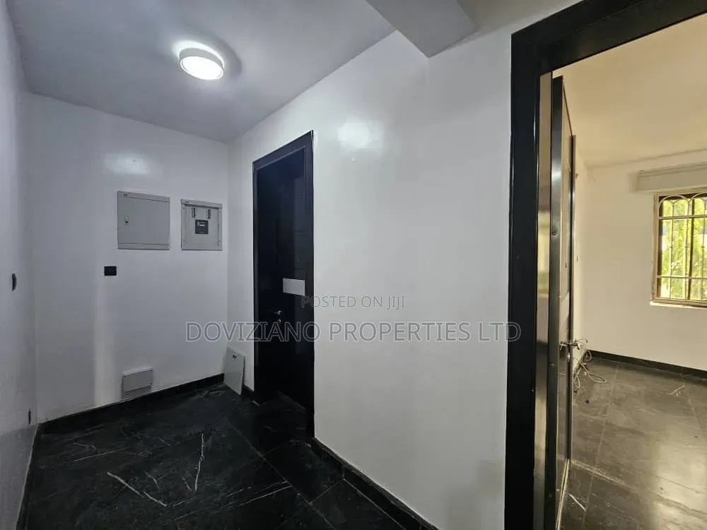 2bdrm Apartment in Banana Island for rent in Banana Island
