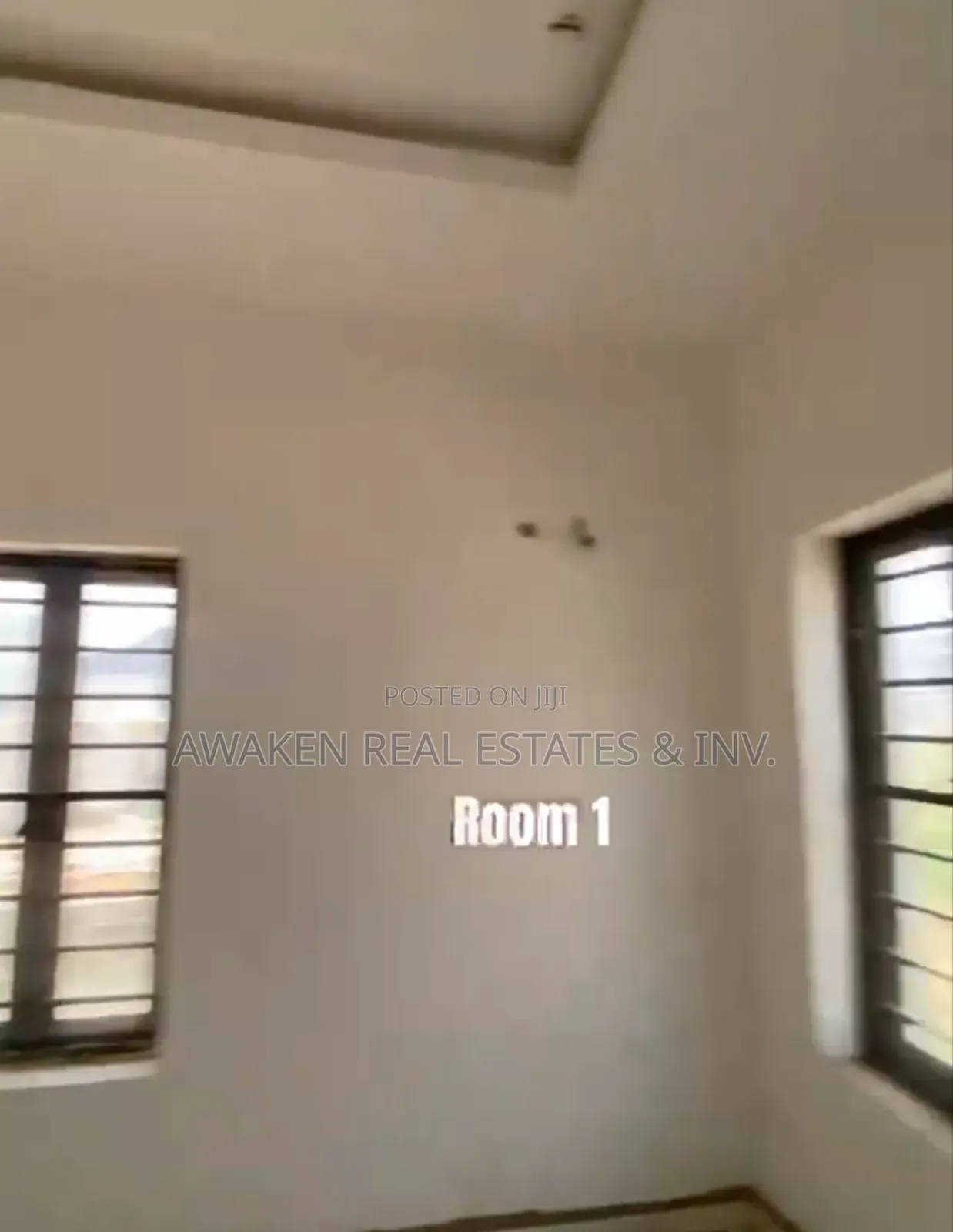 5bdrm Duplex in Karsana for sale in Karsana
