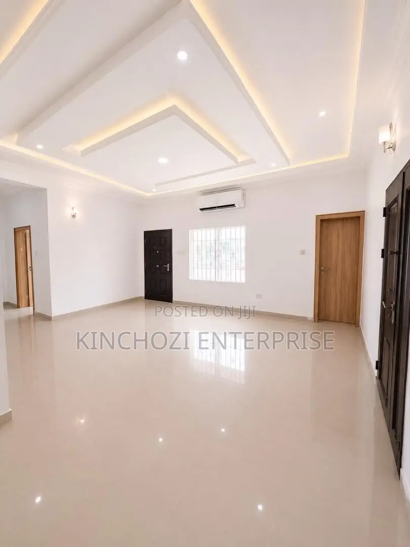 2bdrm Apartment in Lekki Enclave, Ikate for rent in Ikate