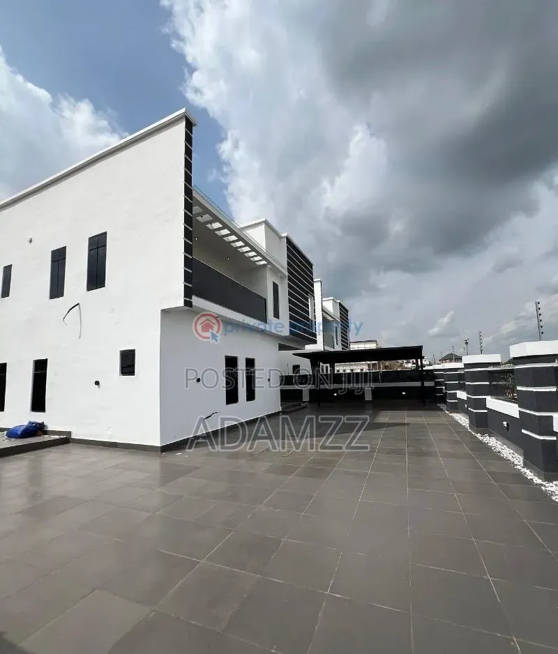 4bdrm Duplex in Enugu for sale in Enugu