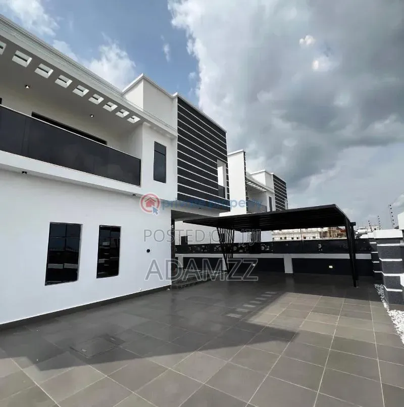 4bdrm Duplex in Enugu for sale in Enugu