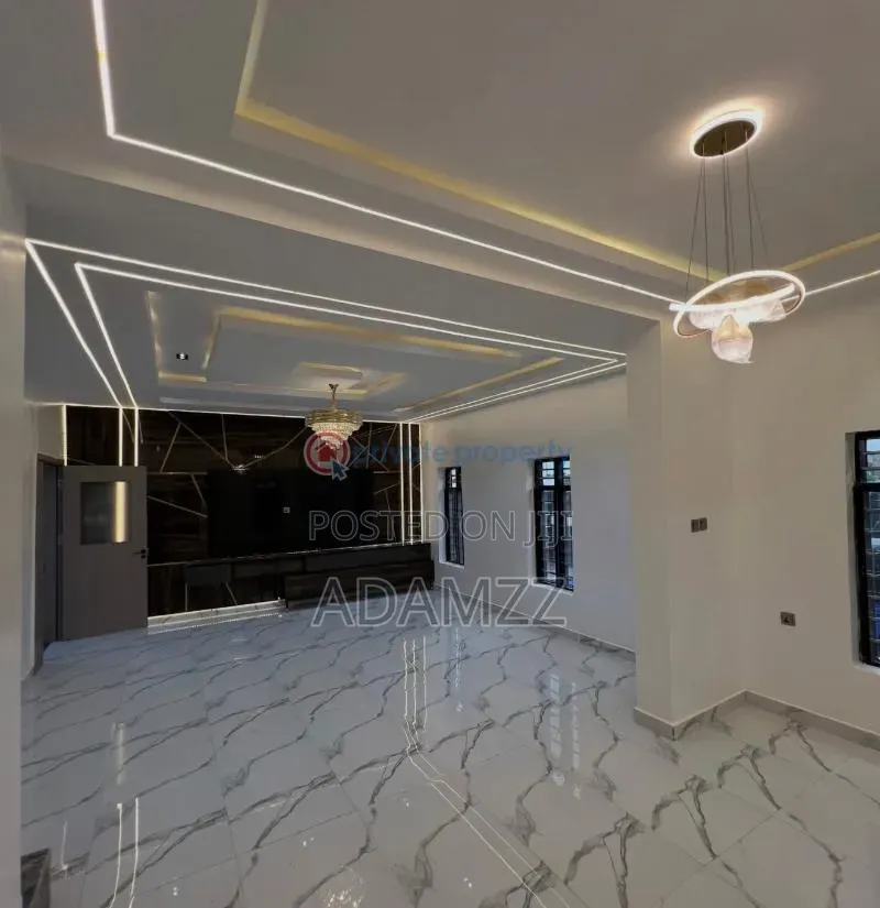 4bdrm Duplex in Enugu for sale in Enugu