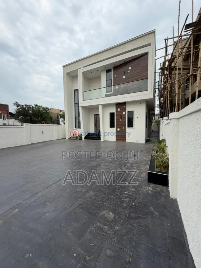 4bdrm Duplex in Centenary City, Enugu for sale in Enugu