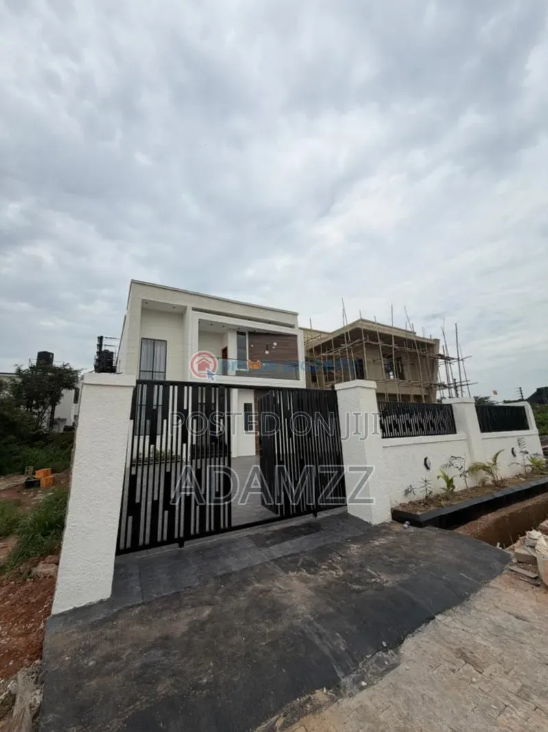 4bdrm Duplex in Centenary City, Enugu for sale in Enugu