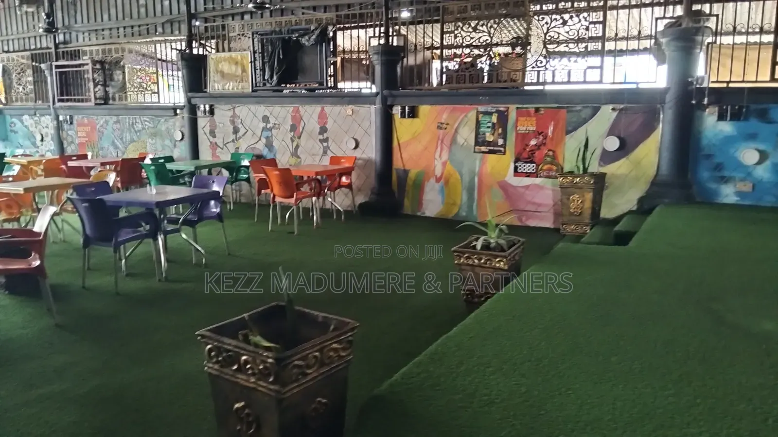 For Sale: Functional Bar With Staff, Dj, Vip Rooms Gallary Rukpokwu. in Rukpokwu