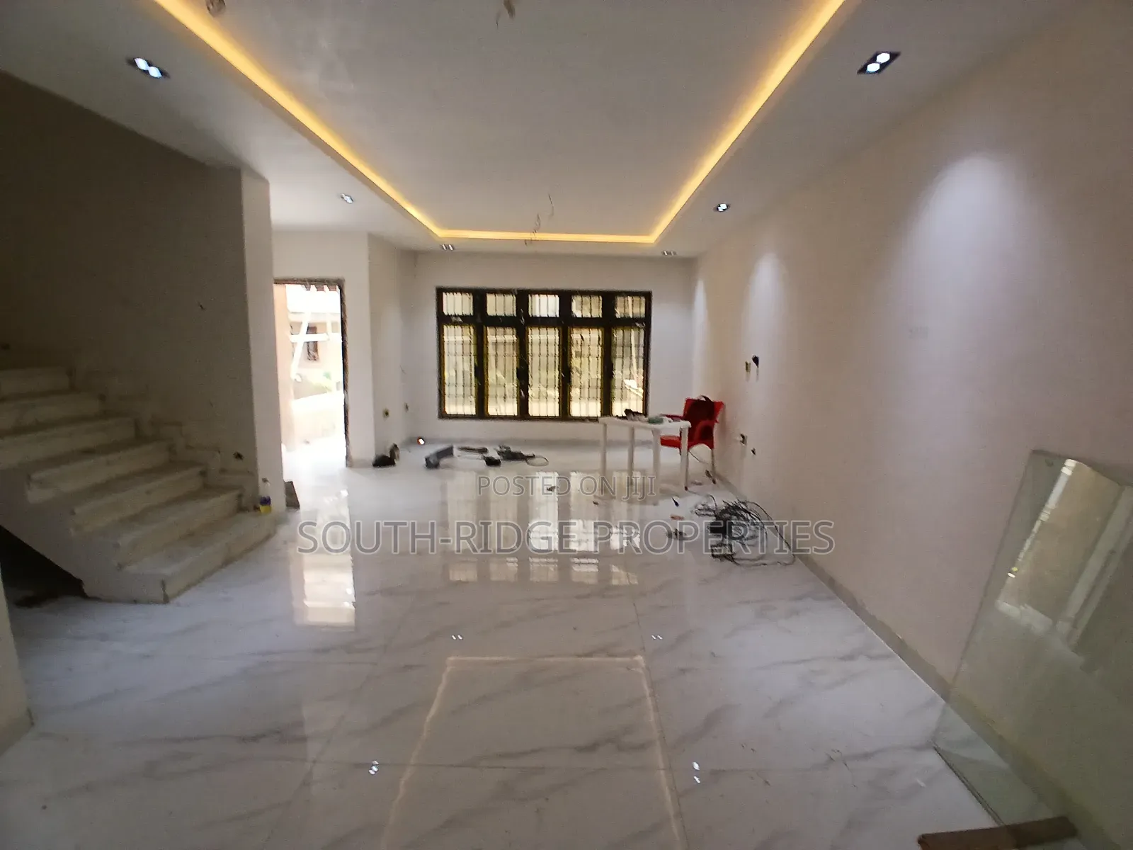 6bdrm Townhouse/Terrace in Wuye for Sale in Wuye
