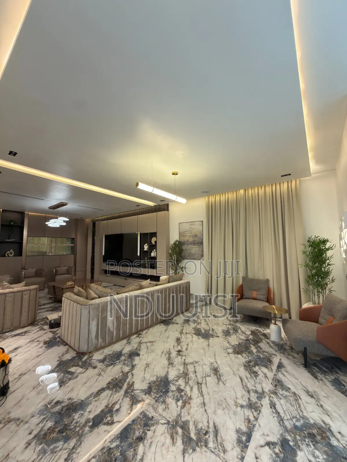 Furnished 5bdrm Duplex in Asokoro for sale in Asokoro