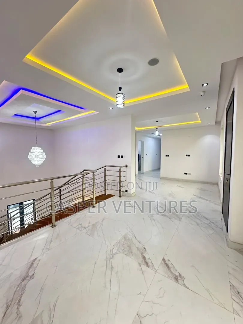 5bdrm Duplex in Royal Garden Estate, Ado / Ajah for sale in Ado / Ajah