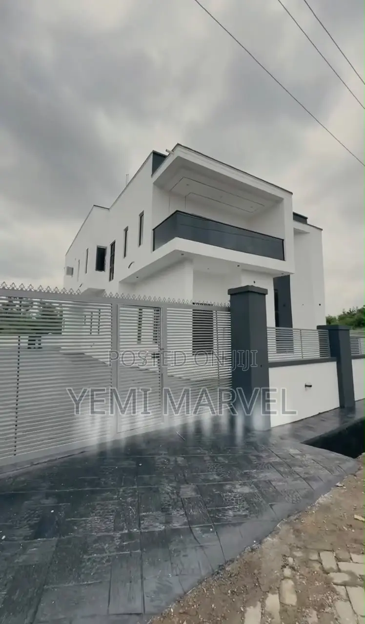 4bdrm Duplex in Mayfield Garden, for sale in Akobo
