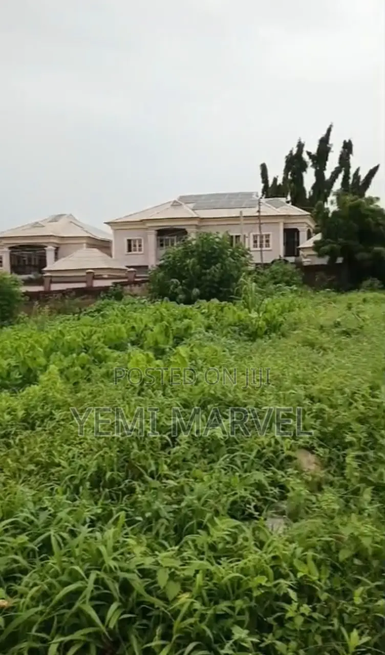 1000sqm at A3 Estate, Ikolaba GRA, Ibadan. in Agodi